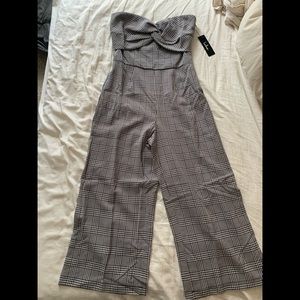 NWT Lulu’s strapless plaid romper size small